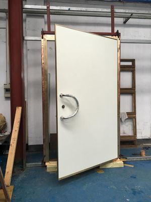RF Shielded Door with 14KHz-40GHz Shielding Frequency, Copper And Brass Material, and Customizable Dimensions