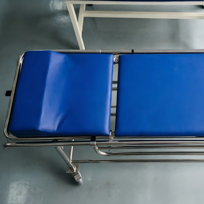 Non Magnetic Stretcher with 200 Kg Weight Capacity and Easy To Clean Surface for MRI Rooms
